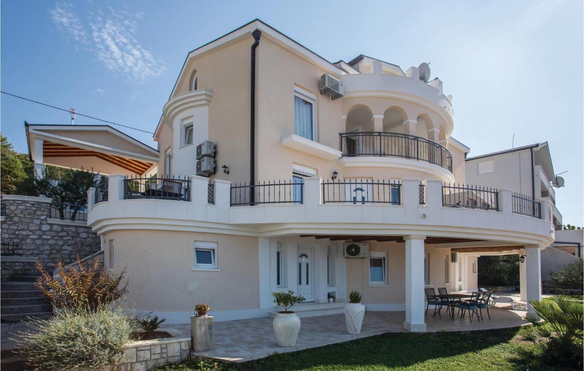 Lovely Apartment In Komarna With House Sea View Klek Kültér fotó