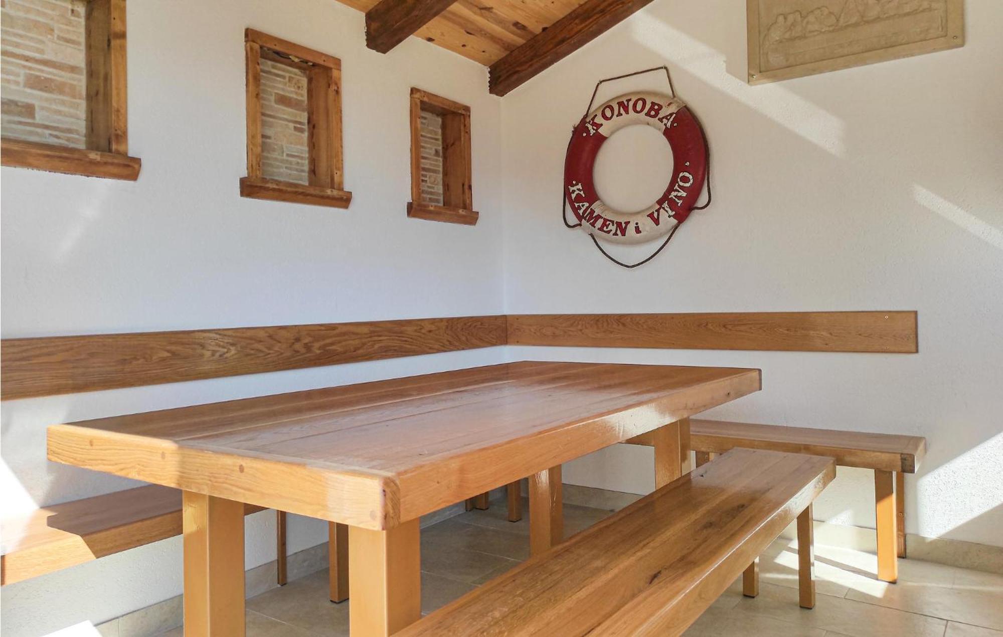 Lovely Apartment In Komarna With House Sea View Klek Kültér fotó